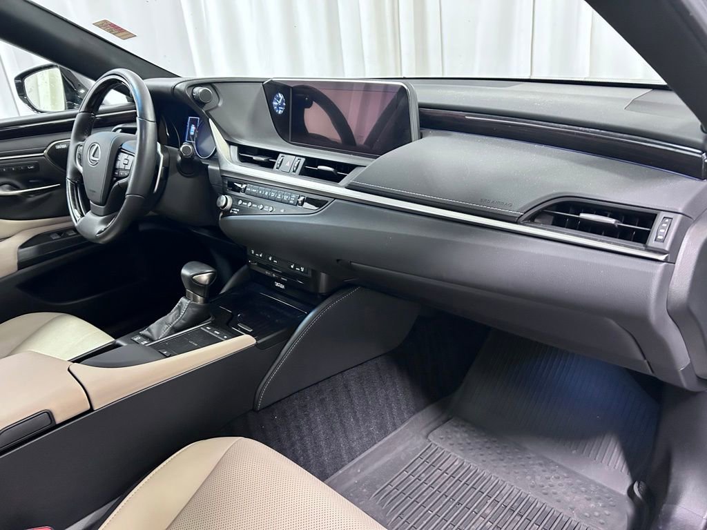 Used 2021 Lexus ES 300h w/ Premium Package image 24