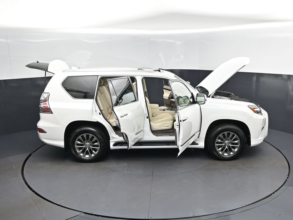 Used 2019 Lexus GX 460 Luxury AWD/4WD image 51