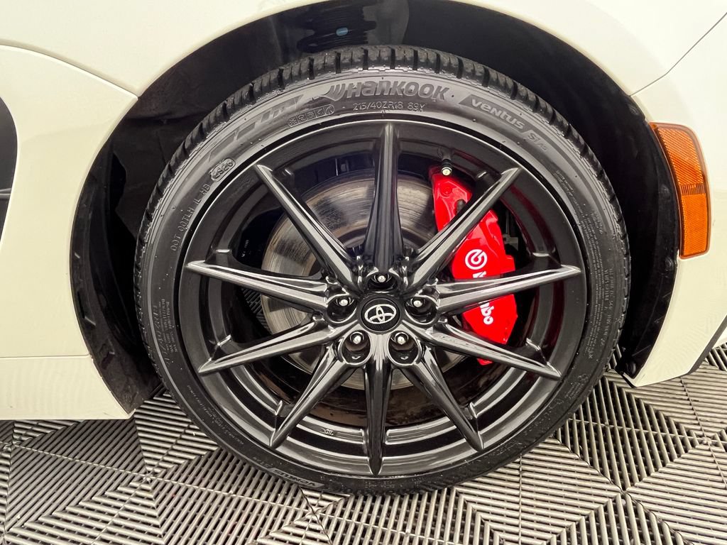 Used 2024 Toyota GR86 TRUENO Edition RWD image 19