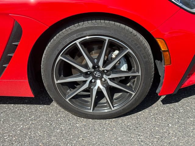 Certified 2024 Toyota GR86 RWD image 11