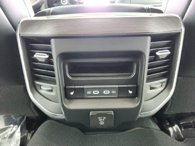 New 2026 RAM 2500 Laramie AWD/4WD image 45
