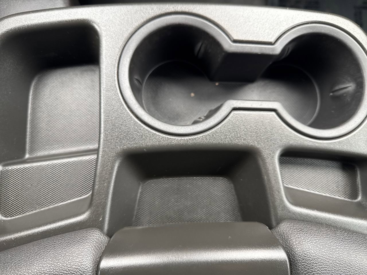 Used 2024 Chevrolet Silverado 3500 LT image 28