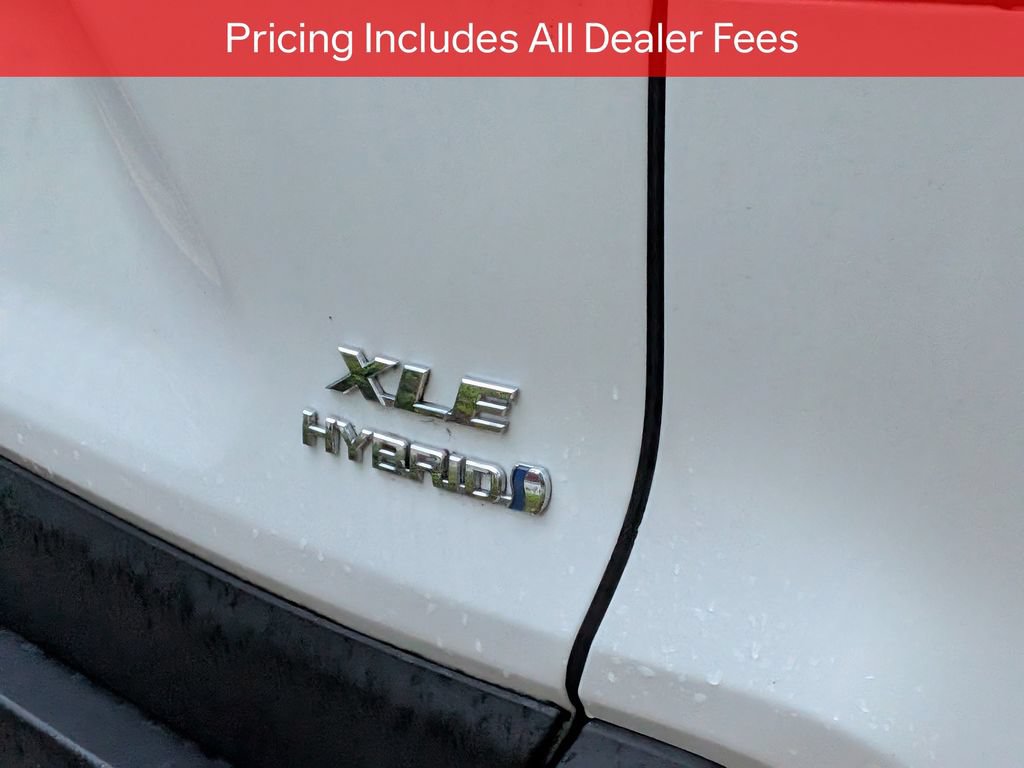 Certified 2023 Toyota RAV4 XLE Premium AWD/4WD image 8