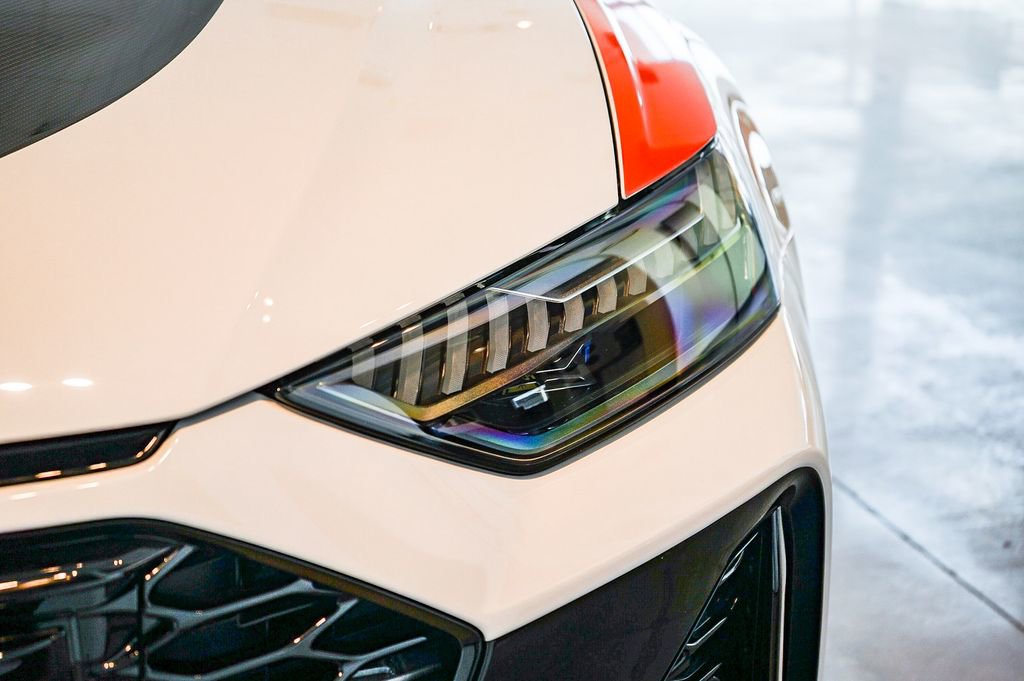 Used 2025 Audi RS 6 performance AWD/4WD image 10