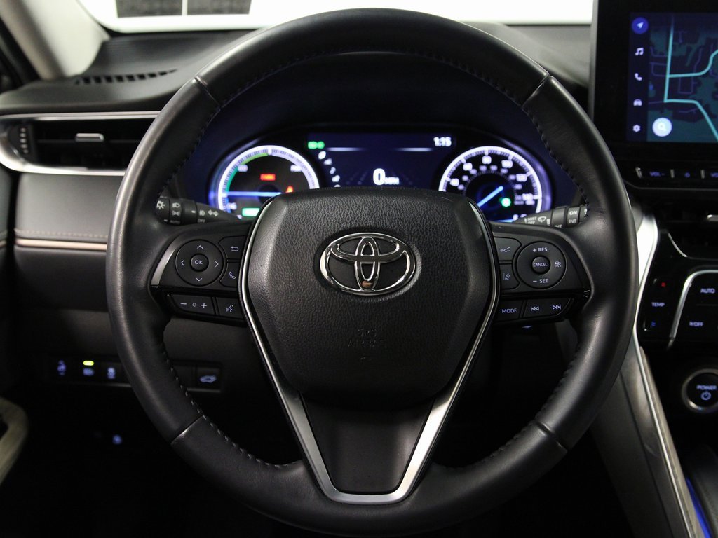 Used 2023 Toyota Venza image 14