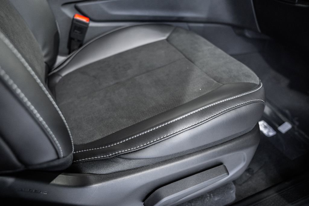 New 2025 Jeep Grand Cherokee Altitude image 31