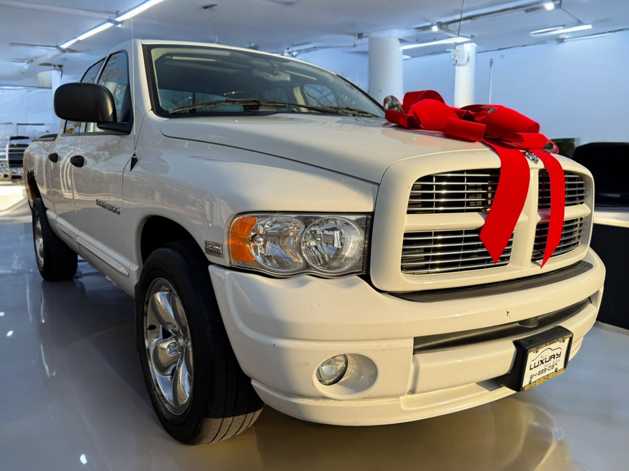 Used 2005 Dodge Ram 1500 Truck SLT image 3