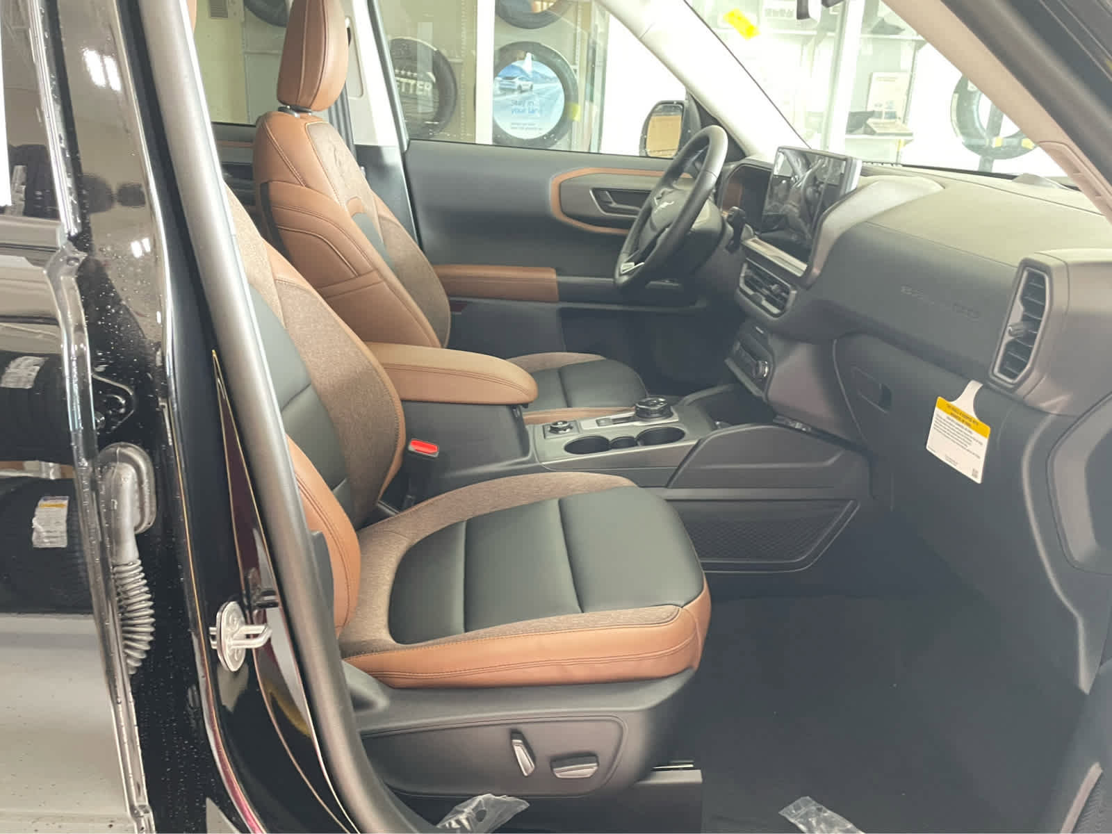 New 2026 Ford Bronco Sport Outer Banks AWD/4WD image 29