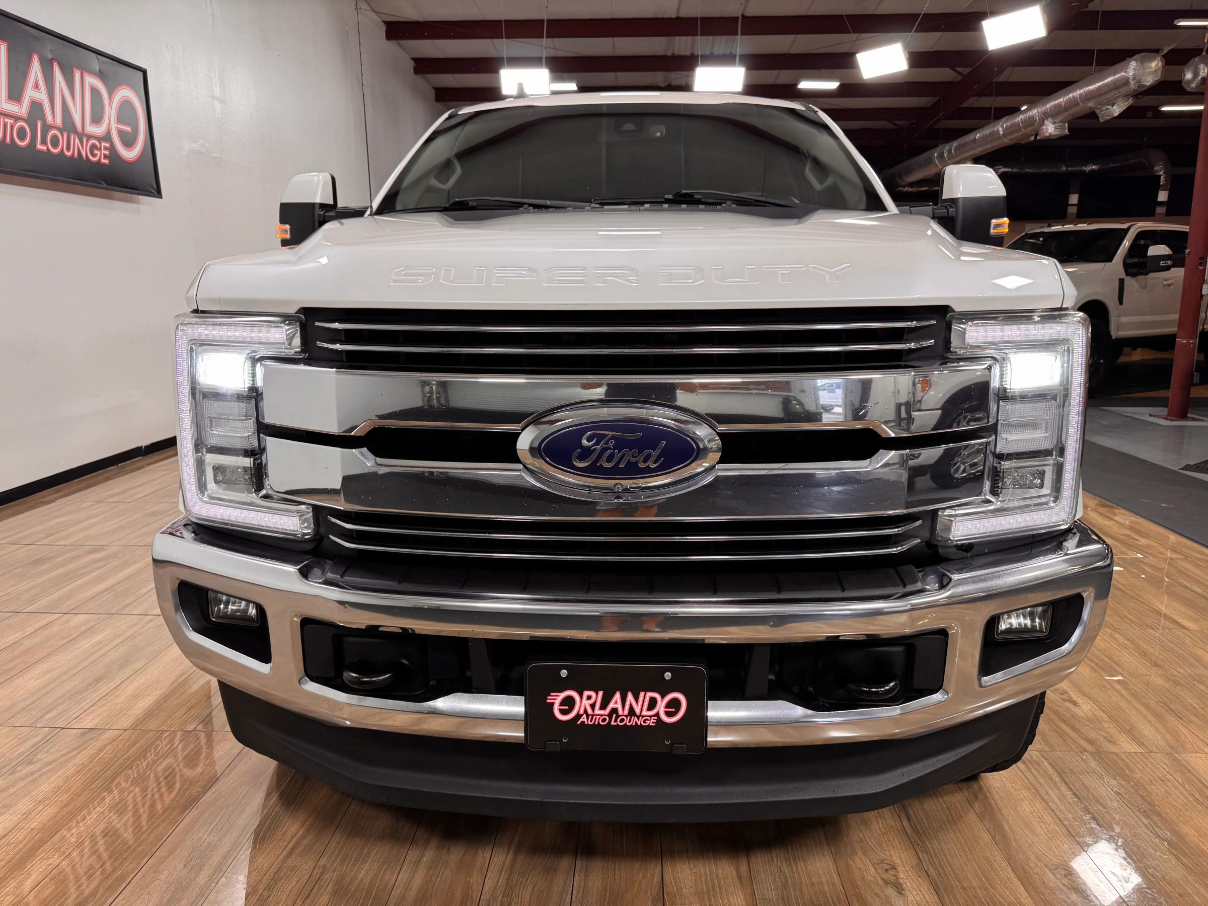 Used 2019 Ford F350 Lariat w/ Lariat Ultimate Package image 2