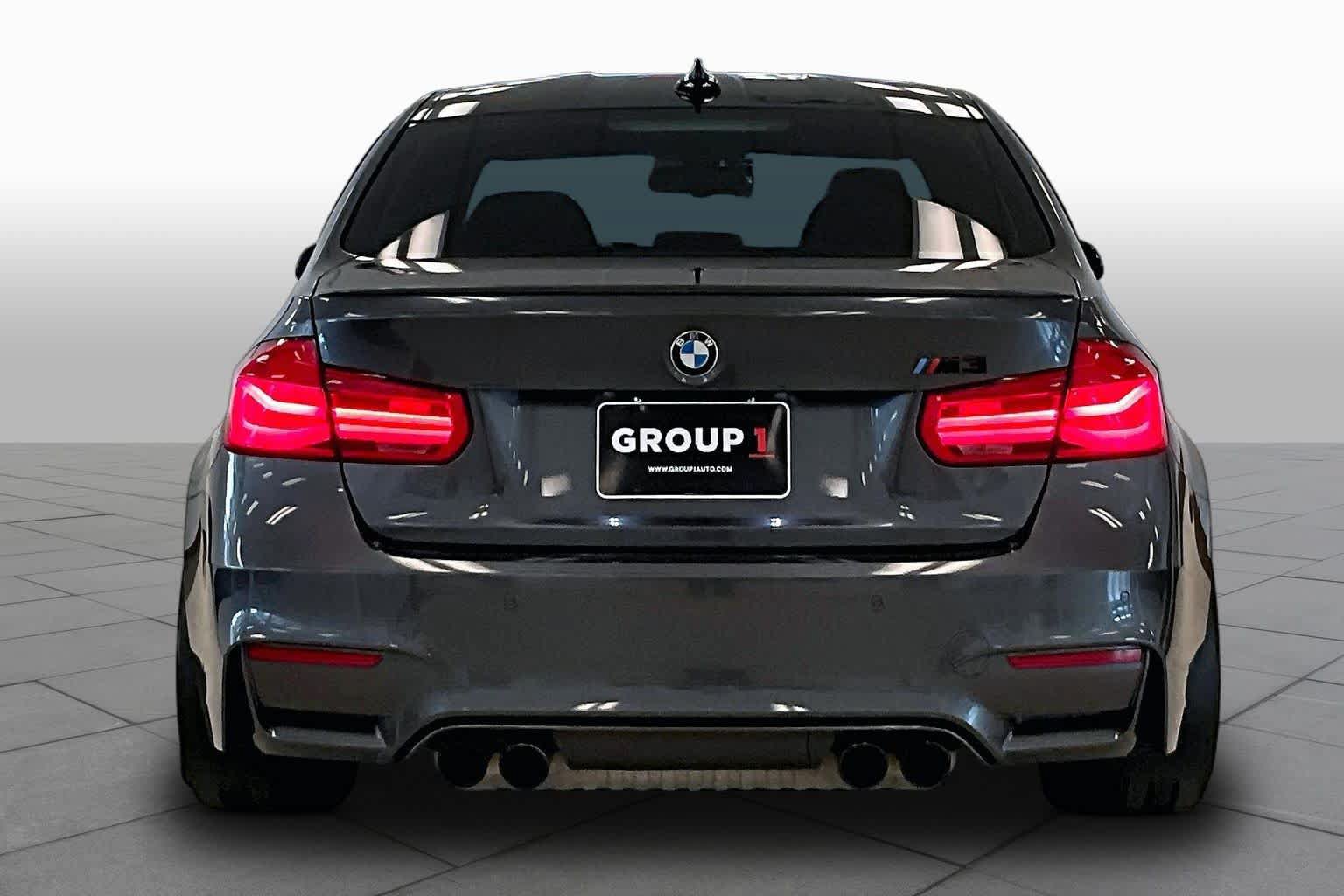 Used 2017 BMW M3 RWD image 4
