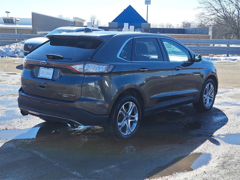Used 2018 Ford Edge Titanium w/ Equipment Group 301A image 5