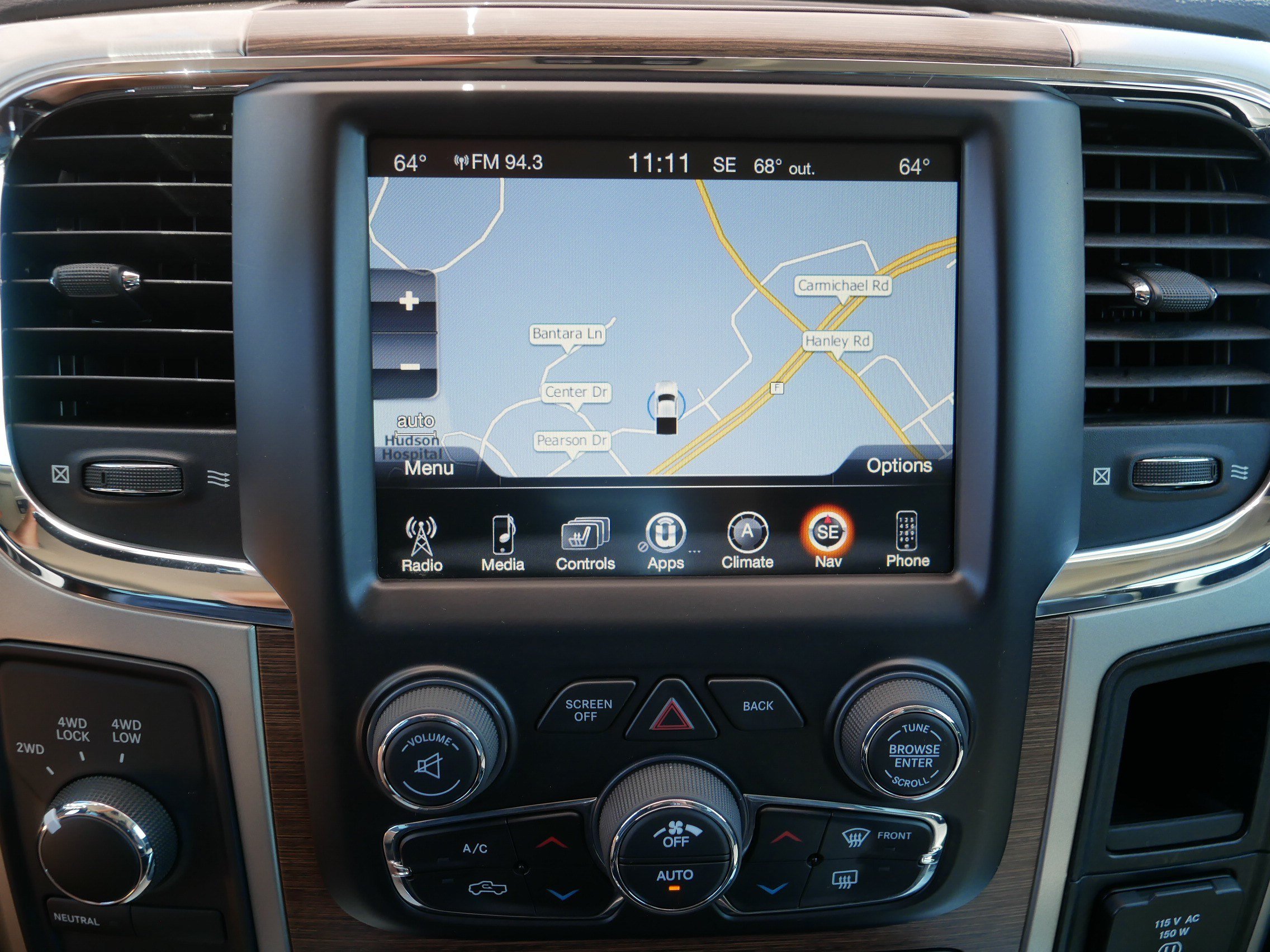 Used 2015 RAM 2500 Laramie AWD/4WD image 30