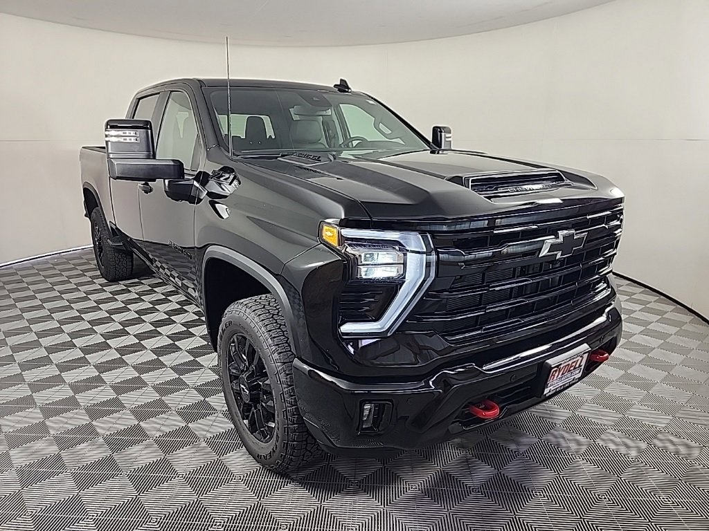 New 2026 Chevrolet Silverado 2500 LT image 2