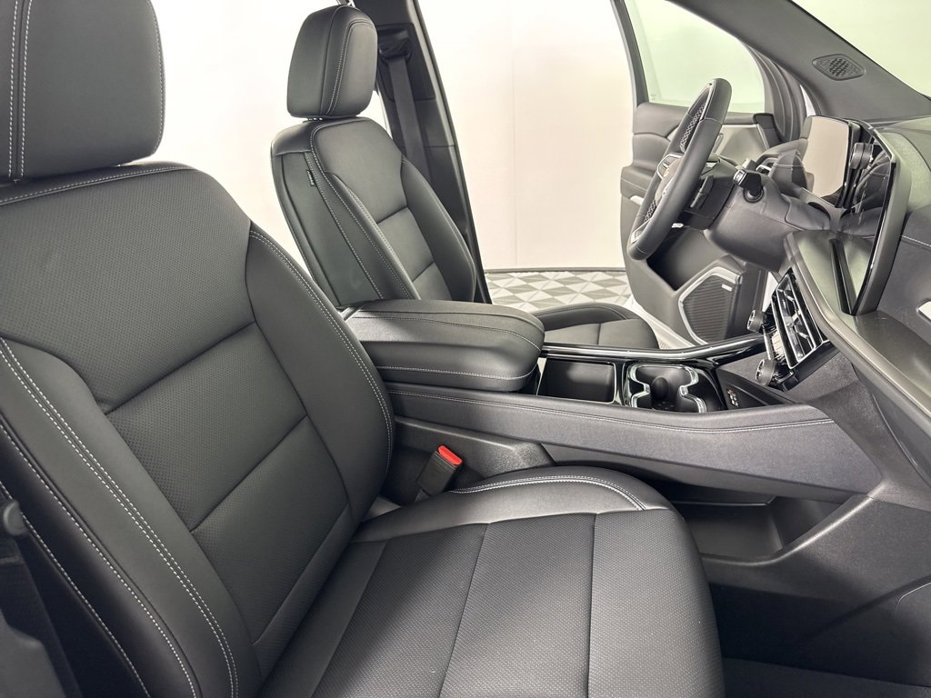 New 2025 Chevrolet Traverse LT w/ Enhanced Driving Package image 42