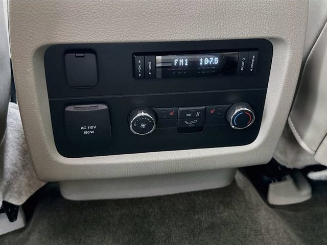 Used 2017 Lincoln Navigator L Select RWD image 28