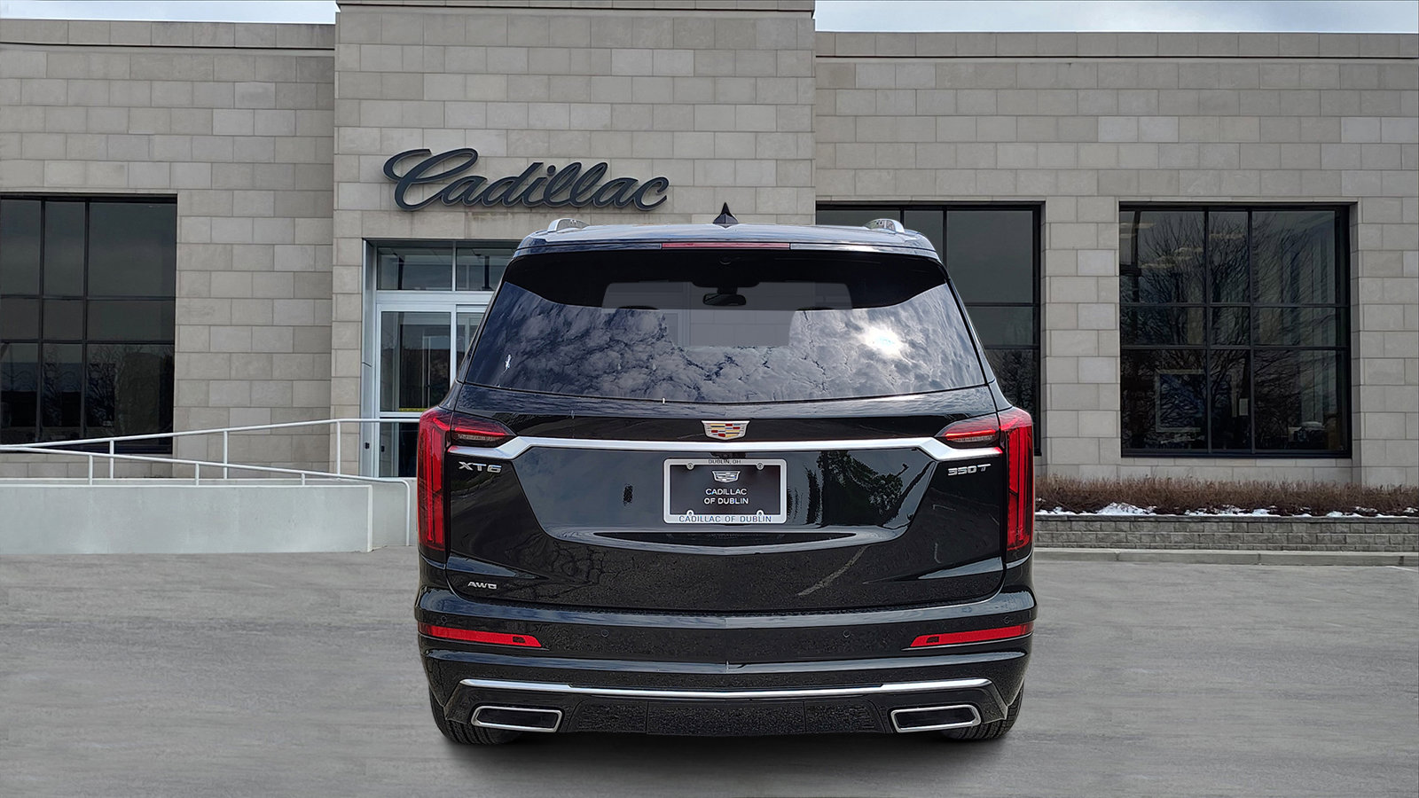 New 2025 Cadillac XT6 Luxury image 7