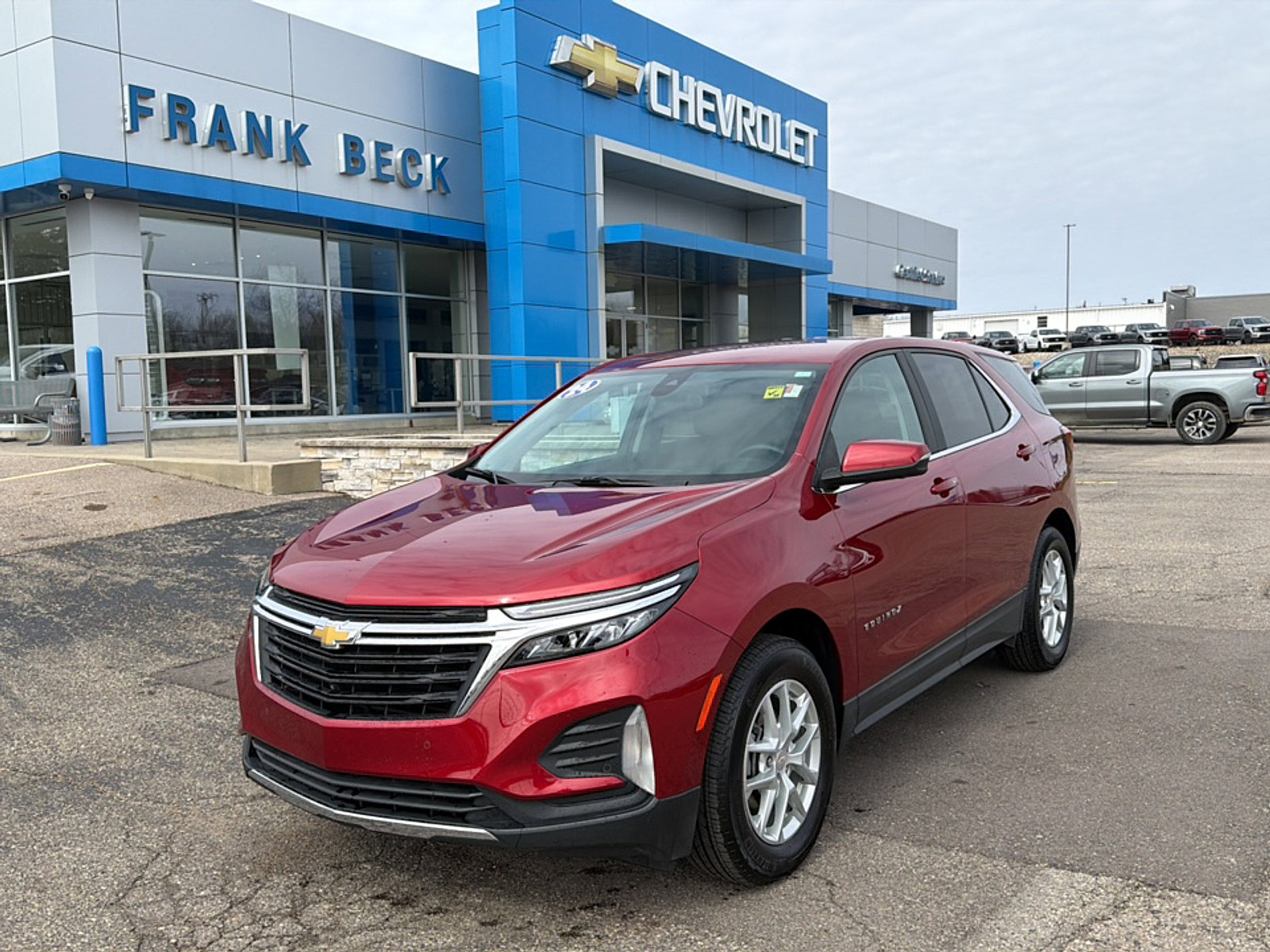 Used 2024 Chevrolet Equinox LT