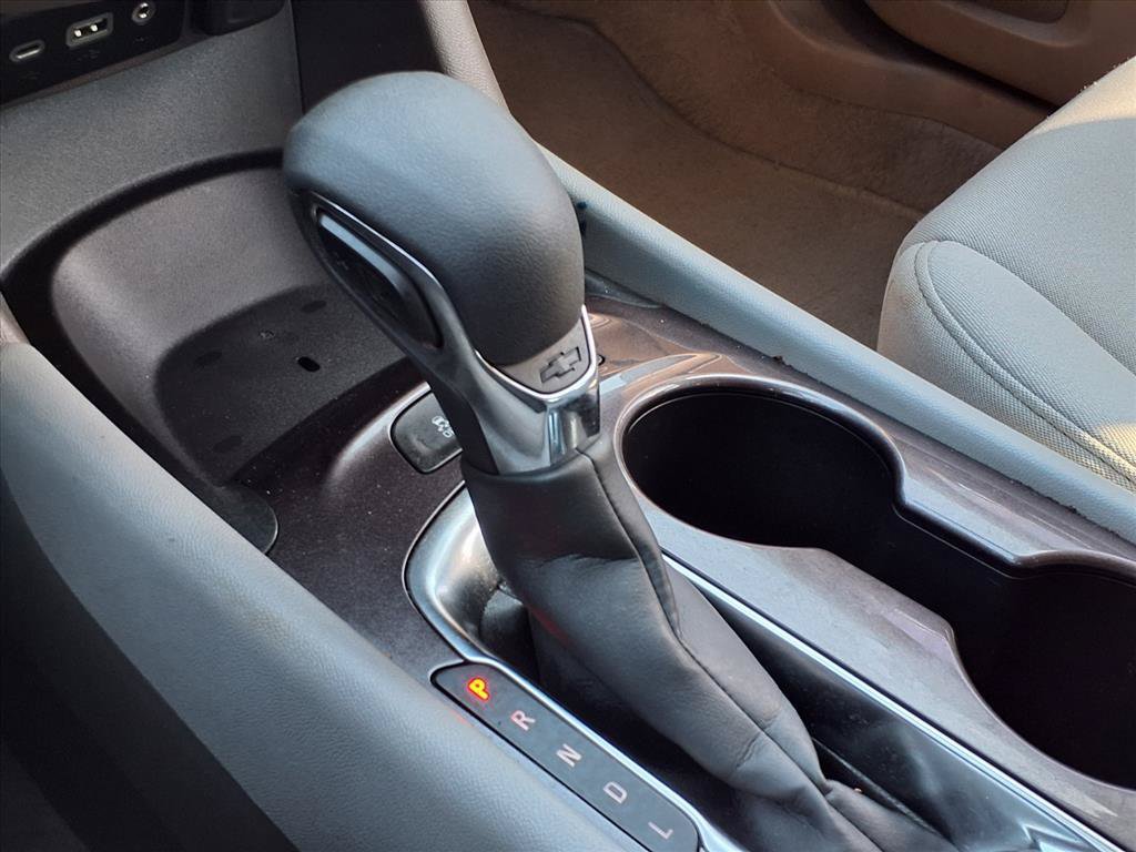 Used 2024 Chevrolet Malibu LS FWD image 25