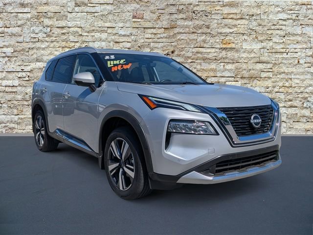 Used 2023 Nissan Rogue Platinum w/ Platinum Premium Package AWD/4WD image 2