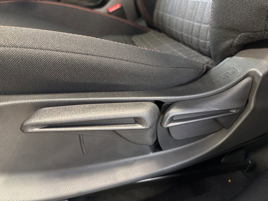 New 2025 Honda HR-V Sport image 18