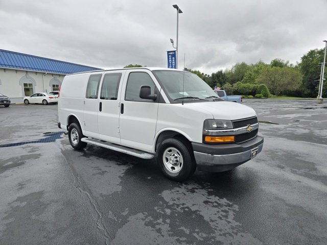 Used 2023 Chevrolet Express 2500 w/ Driver Convenience Package image 5