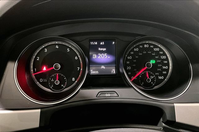 Used 2021 Volkswagen Atlas Cross Sport SE w/ Panoramic Sunroof Package FWD image 21