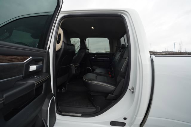 Used 2020 RAM 3500 Laramie image 15