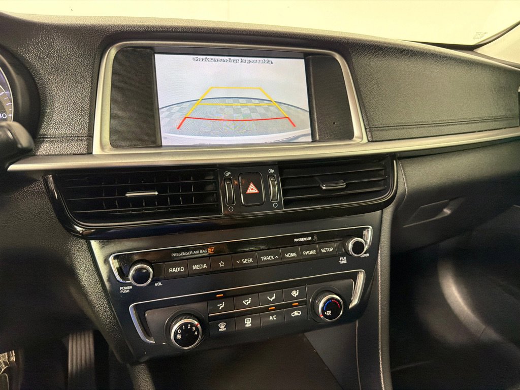 Used 2020 Kia Optima LX FWD image 15