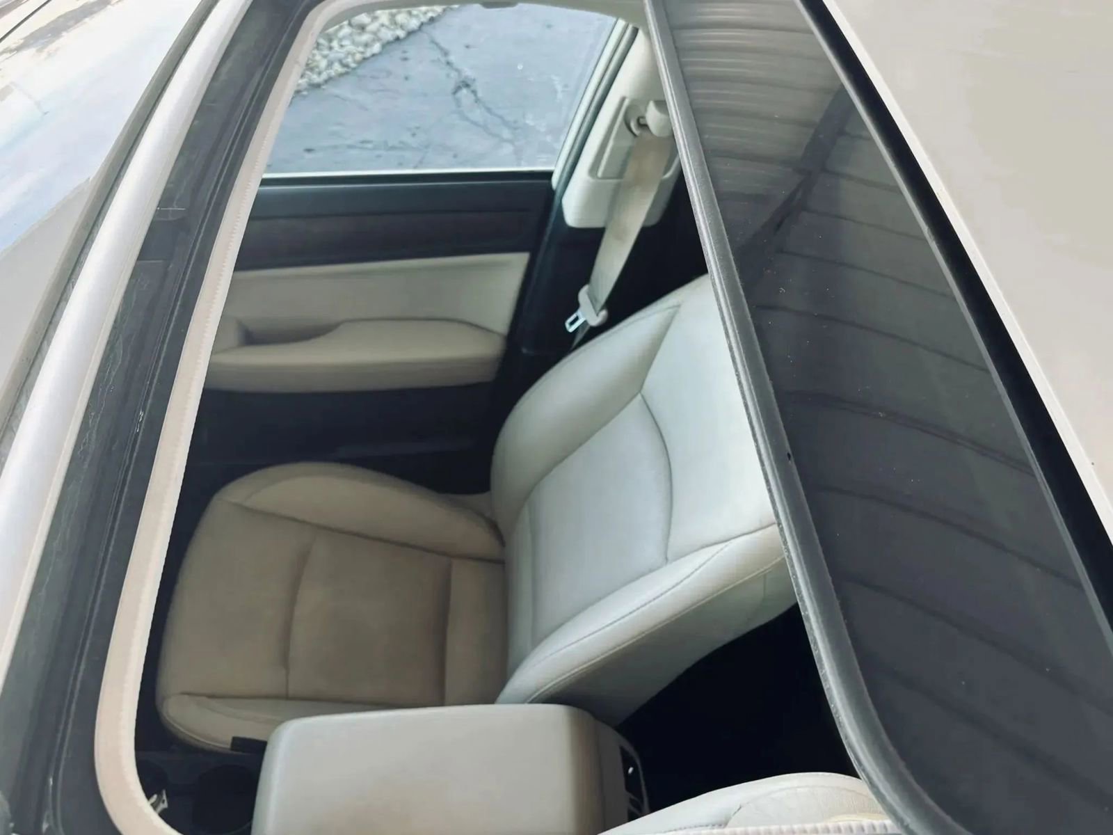 Used 2017 Subaru Outback 2.5i Limited image 4