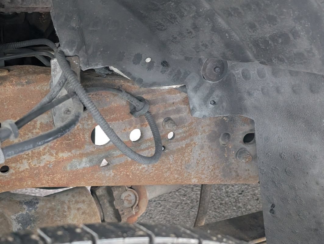 Used 2004 Ford F350 Lariat AWD/4WD image 29