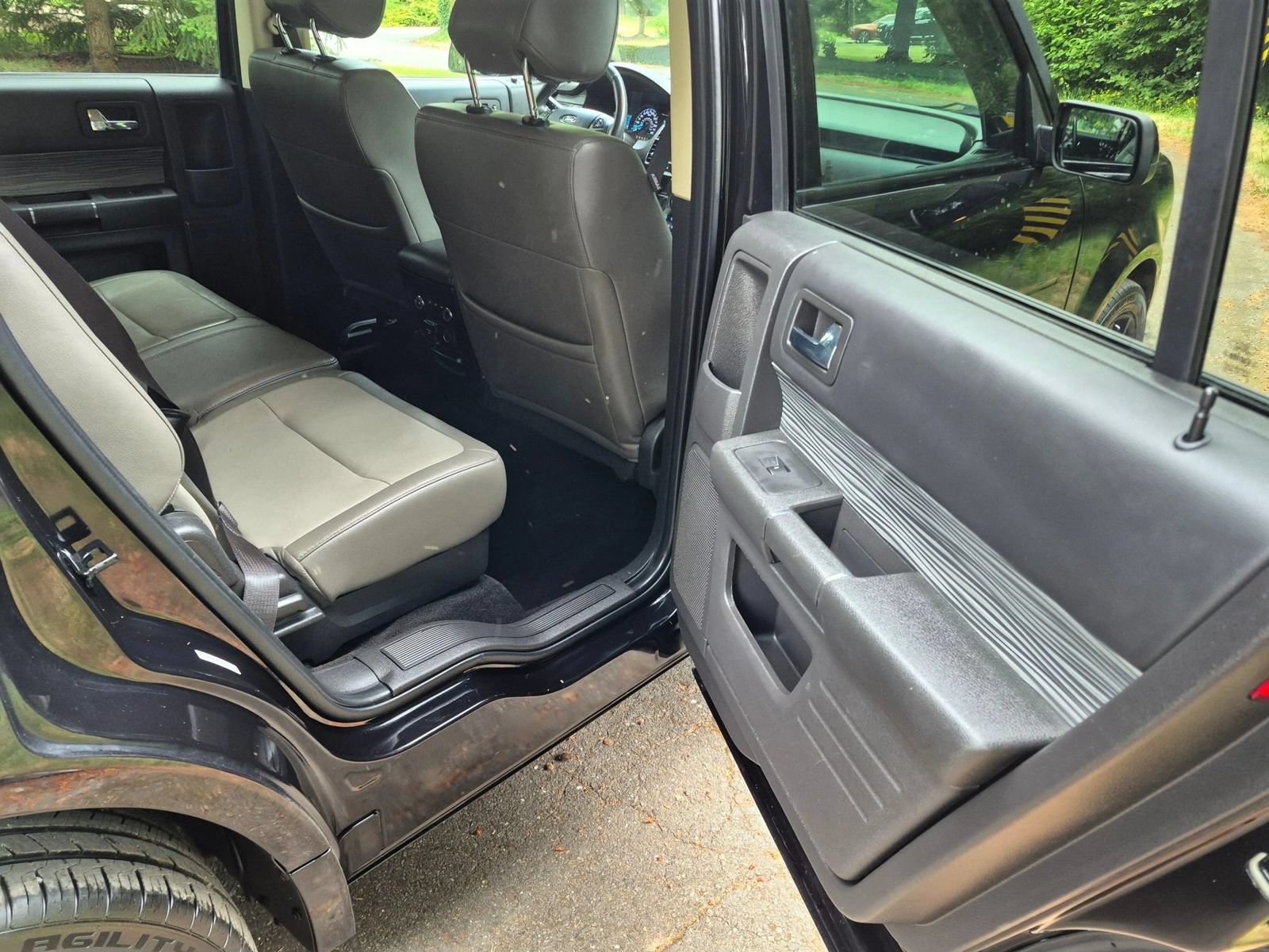 Used 2019 Ford Flex Limited w/ Limited Appearance Package AWD/4WD image 14