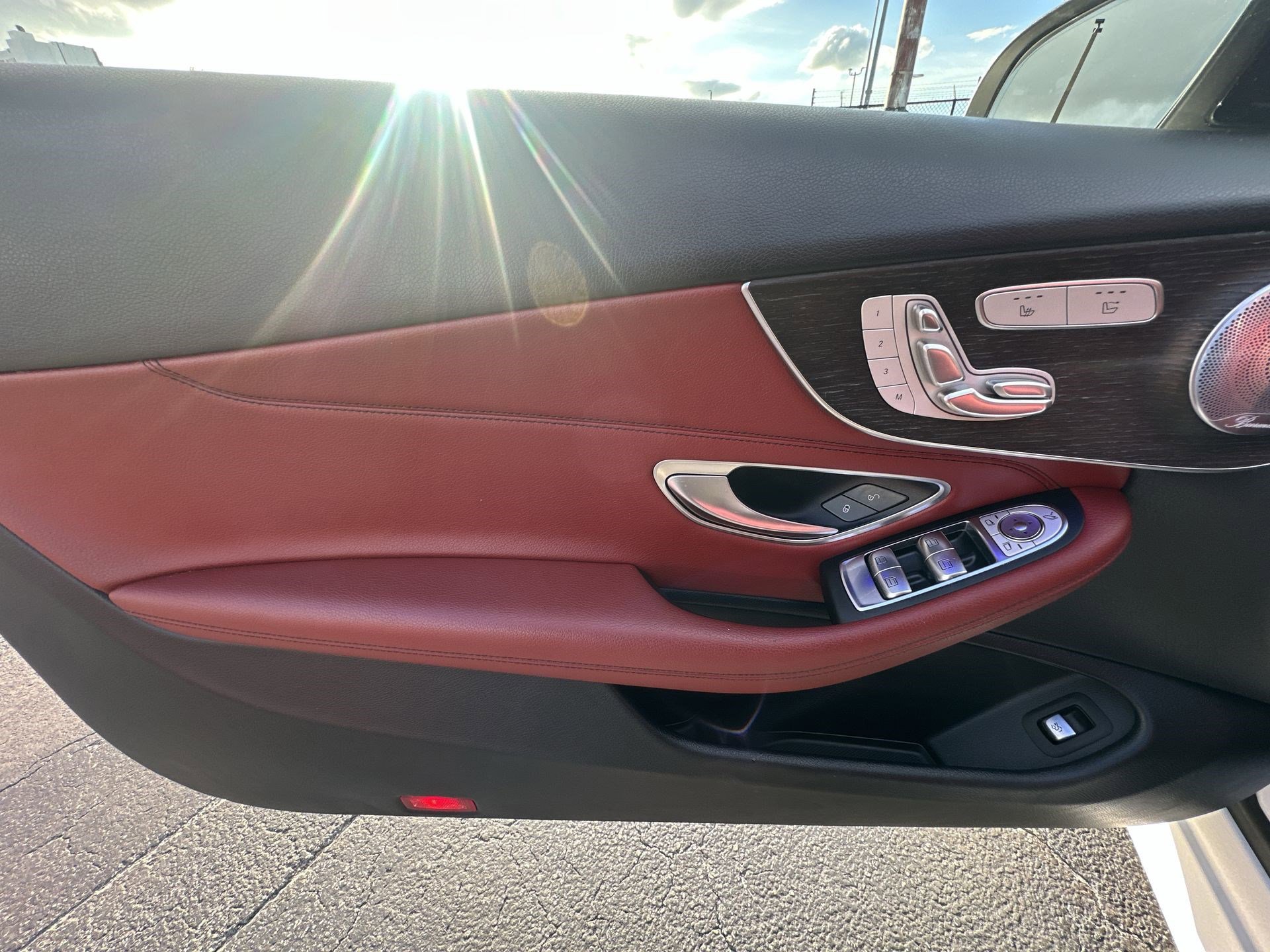 Used 2020 Mercedes-Benz C 300 4MATIC Cabriolet image 32