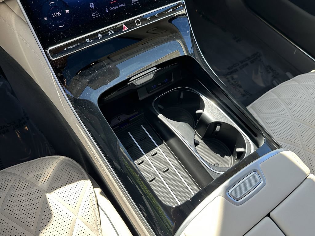 New 2026 Mercedes-Benz S 580e 4MATIC Sedan image 32