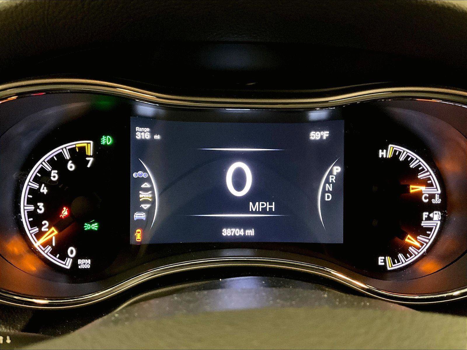 Used 2020 Jeep Grand Cherokee Limited AWD/4WD image 19