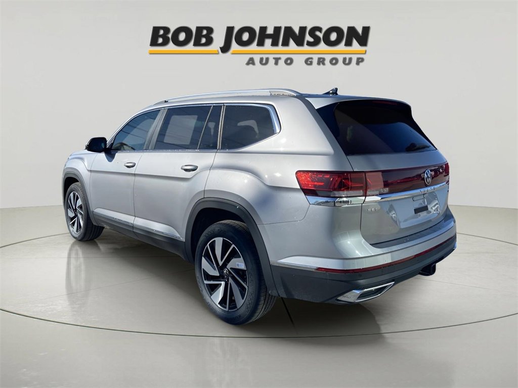 New 2025 Volkswagen Atlas SEL image 6