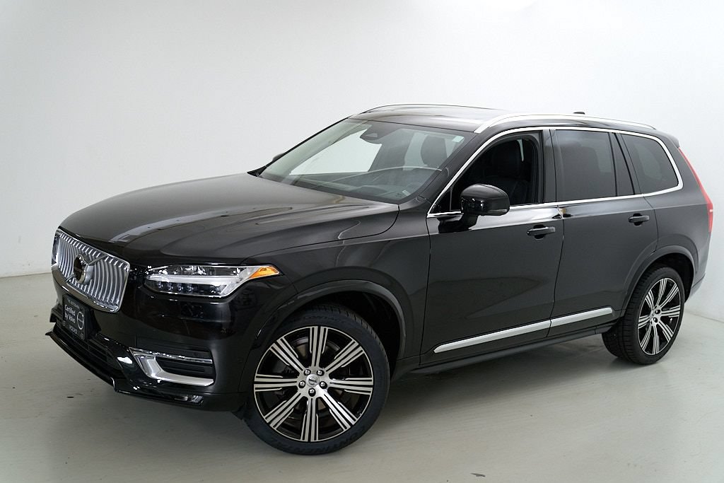 Certified 2023 Volvo XC90 B6 Ultimate w/ Protection Package Premier AWD/4WD image 3