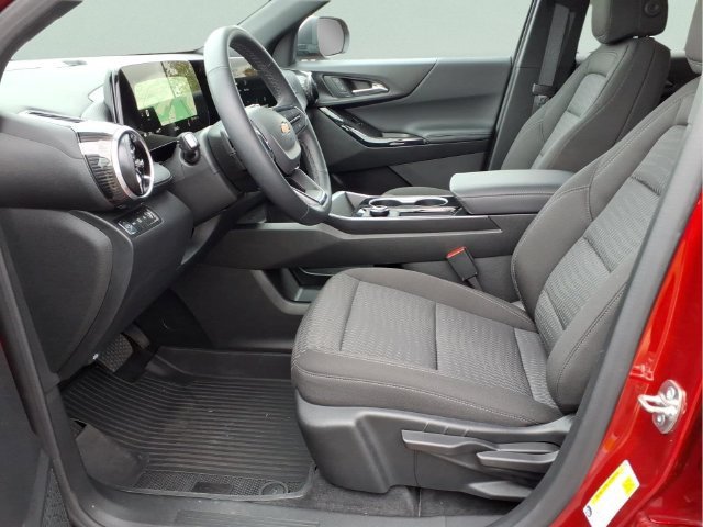 New 2026 Chevrolet Equinox LT w/ Safety and Technology Package AWD/4WD image 16