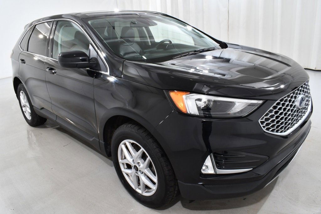 Used 2023 Ford Edge SEL w/ Convenience Package image 5