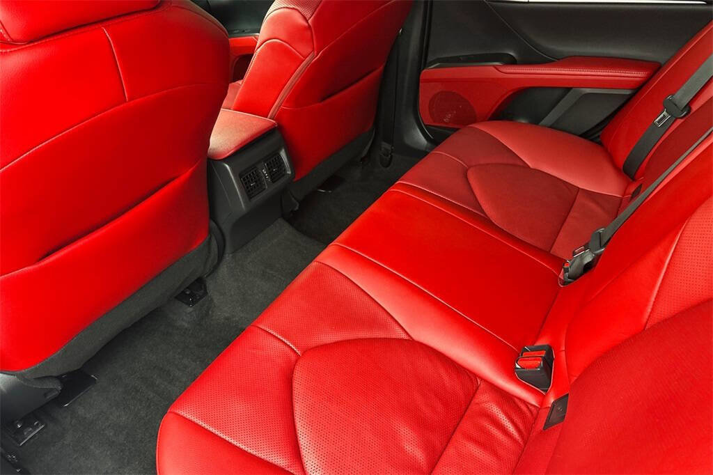 Used 2023 Toyota Camry XSE w/ Navigation Package image 12