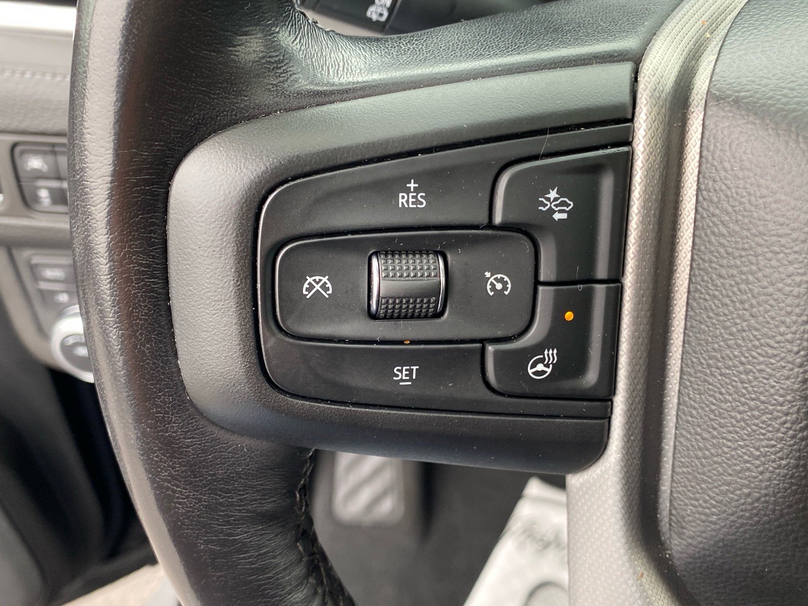 Used 2022 GMC Yukon Denali image 19