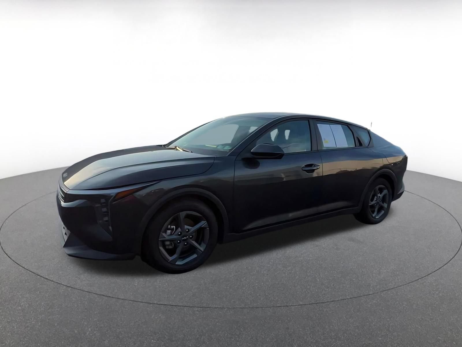 Used 2025 Kia K4 FWD image 8