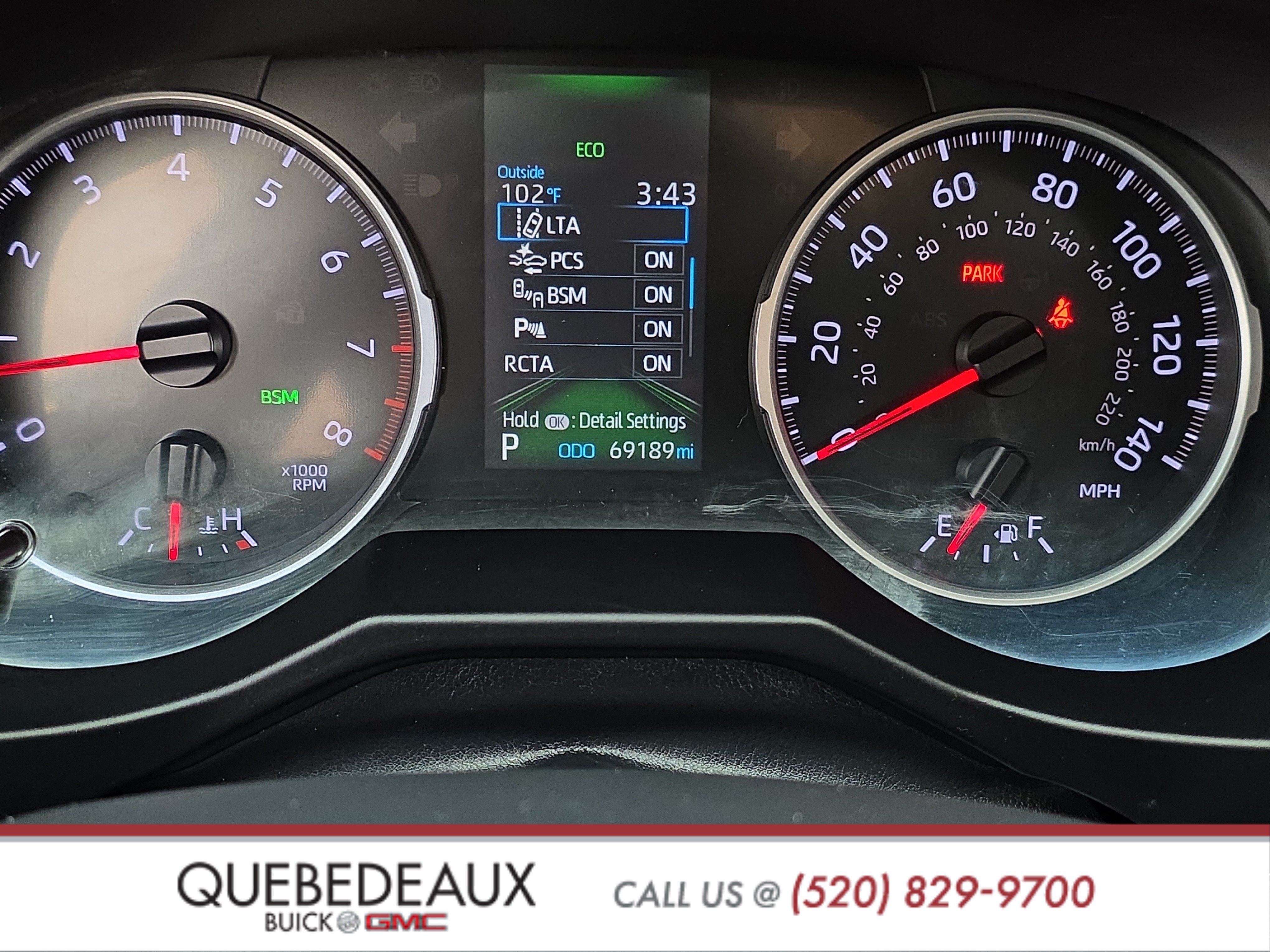 Used 2021 Toyota RAV4 XLE Premium FWD image 17