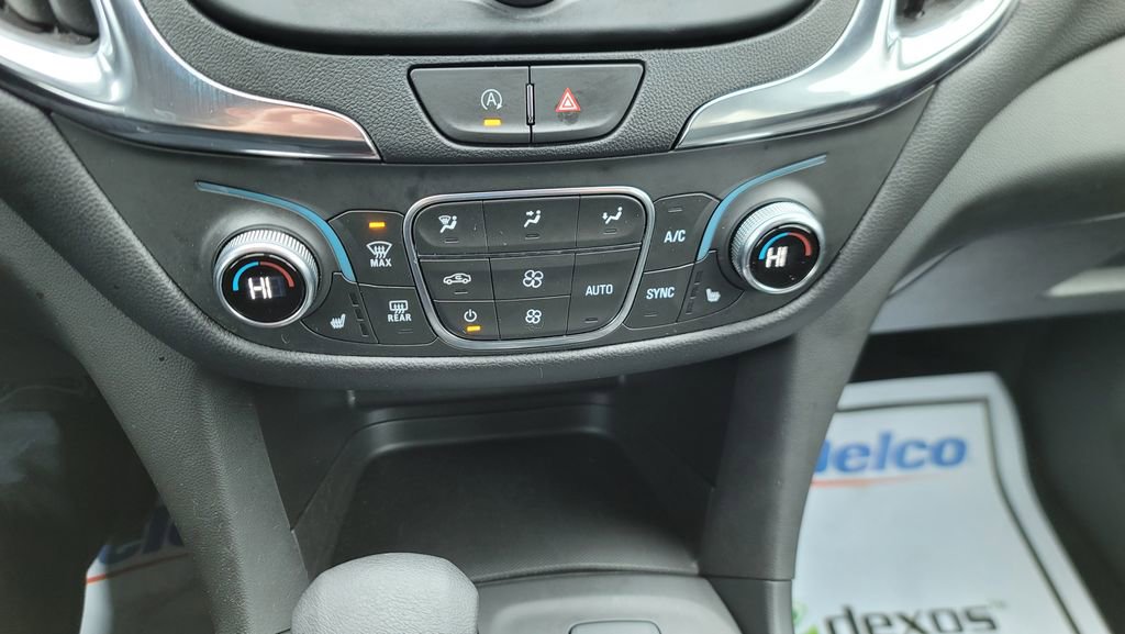 Used 2024 Chevrolet Equinox LT image 22