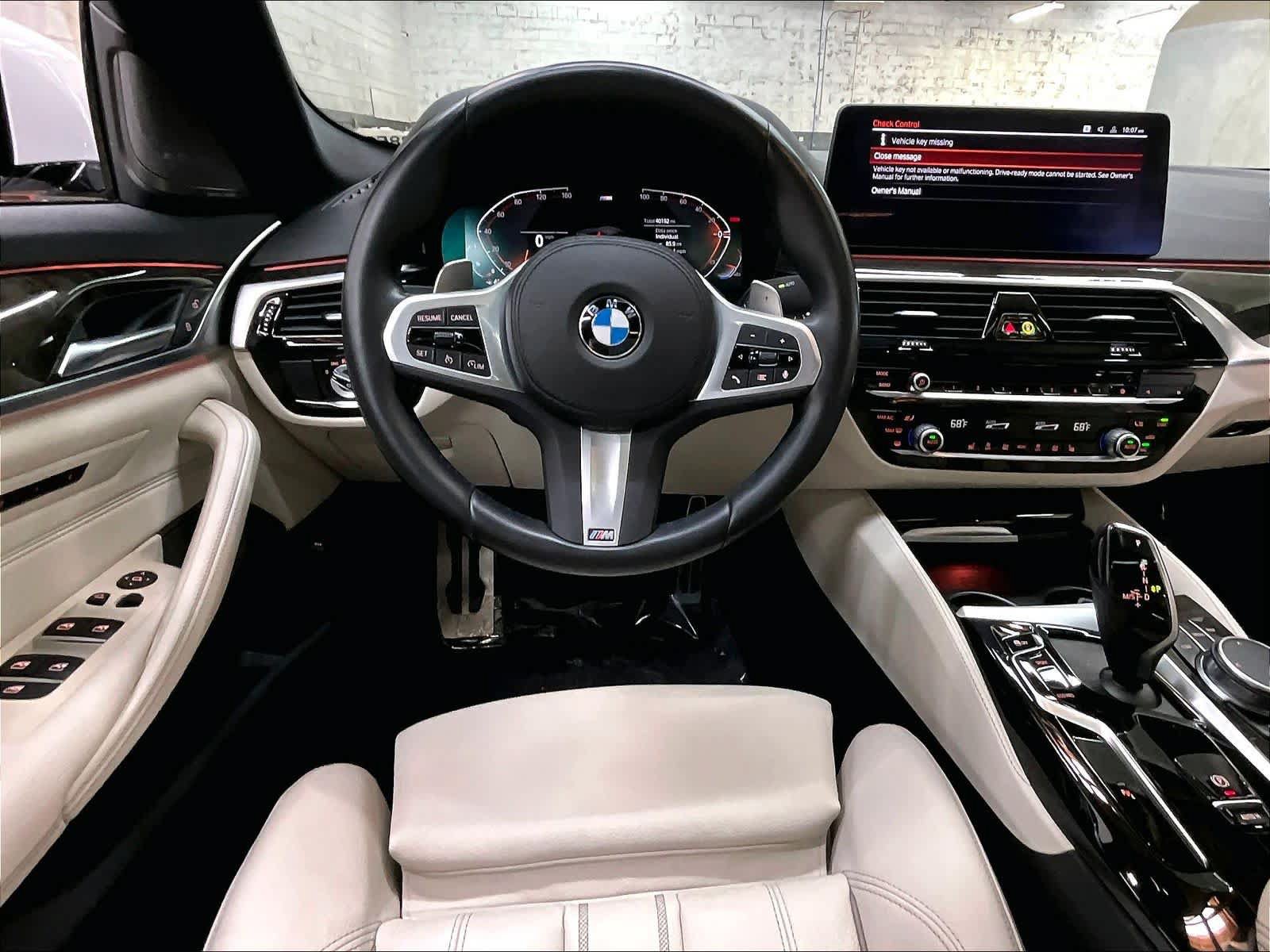 Used 2023 BMW 540i w/ M Sport Package RWD image 8