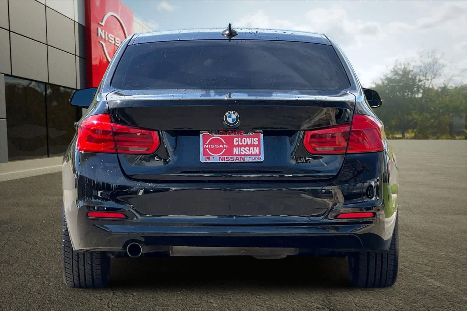 Used 2016 BMW 320i xDrive Sedan image 8