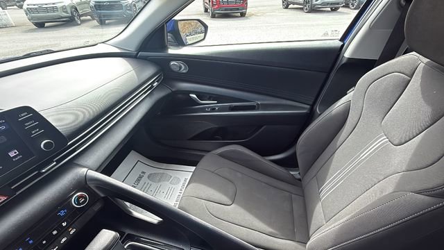 Used 2023 Hyundai Elantra SEL FWD image 23