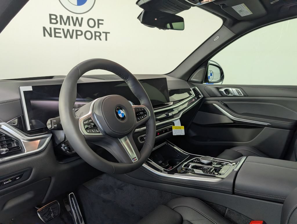 New 2026 BMW X5 xDrive40i w/ M Sport Package AWD/4WD image 11