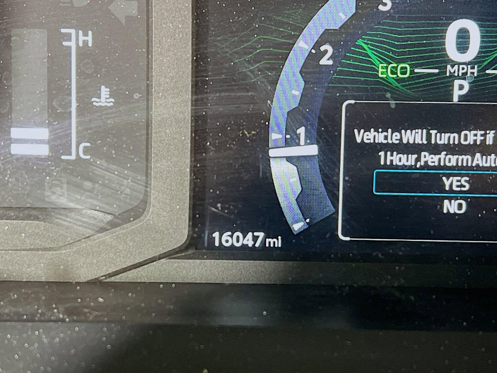 Certified 2025 Toyota 4Runner SR5 AWD/4WD image 12