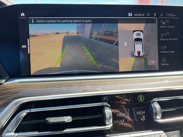 Used 2023 BMW X5 sDrive40i w/ Luxury Seating Package image 16