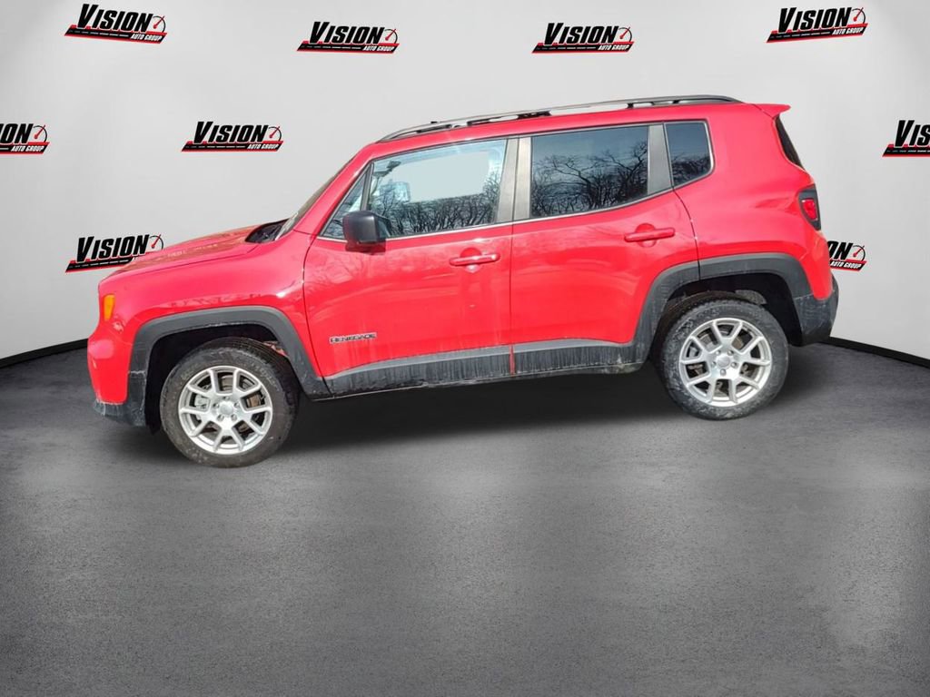 Used 2023 Jeep Renegade Latitude w/ Sun/Sound Group image 8